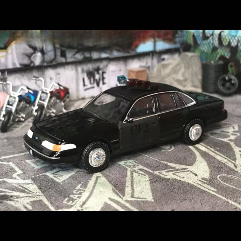 Kids Toys Victoria - Greenlight 1:64 1992 フォードクラウンビクトリア警察インターセプターおもちゃの車のモデル子供のためのダイキャストカーギフト子供少年子供の装飾品