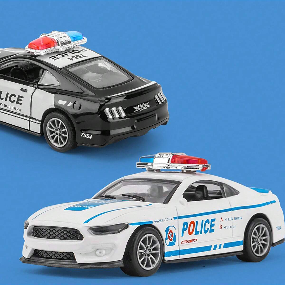 合金製モデルカー、プルバック機能付き、ドアが開かない、ダイキ - Kids Toys Car のレビューと価格