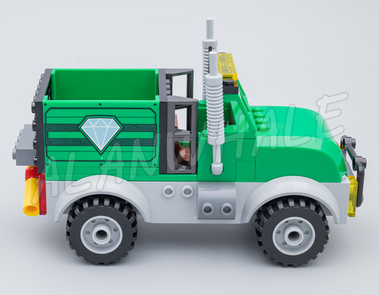 111 個スーパーファイタースパイダートラッカー強盗ハゲワシ - Kids Toys Christmas 2025 のレビューと価格