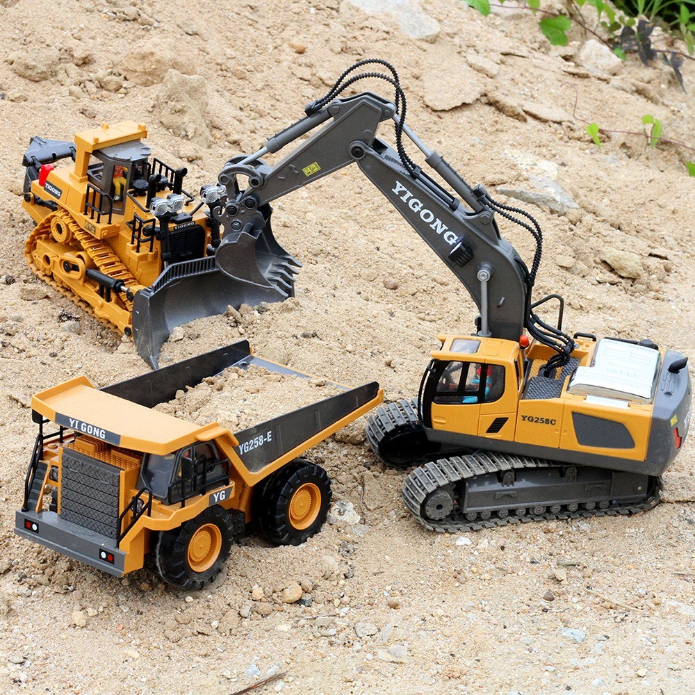 2.4G リモートコントロール掘削機ダンプトラック合金プラス - Kids' Toys Channel のレビューと価格